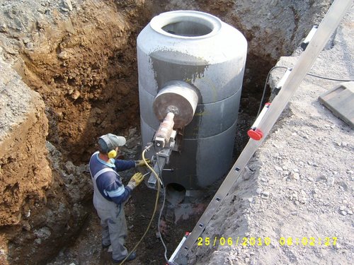 AnbohrungSchachteinlauf