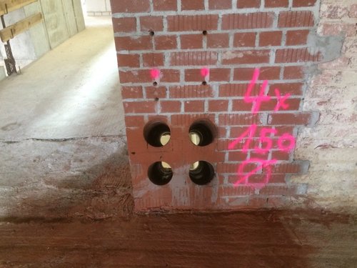 AnschlussbohrungendurchWandundDecke02