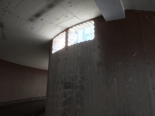 OffnungenfurLuftungperforiertgebohrt