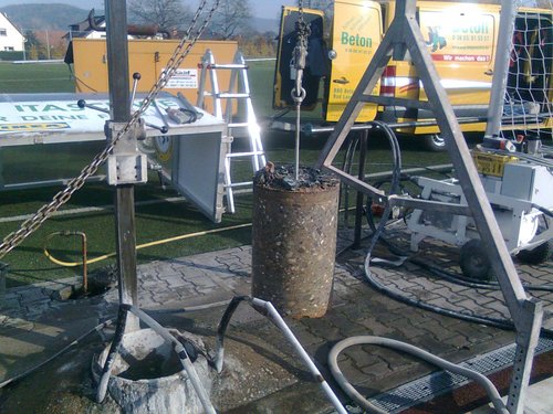 TiefenbohrungmitBohrkernentnahme02