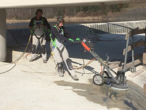 SchleifeneinesWassereinlaufes02